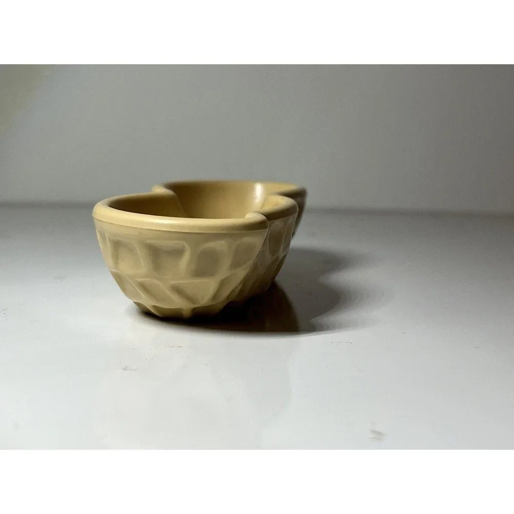 AVON Mr.Peanut Nutty Soap Dish Nut Shell Shaped Bowl Brown Tan 6.5